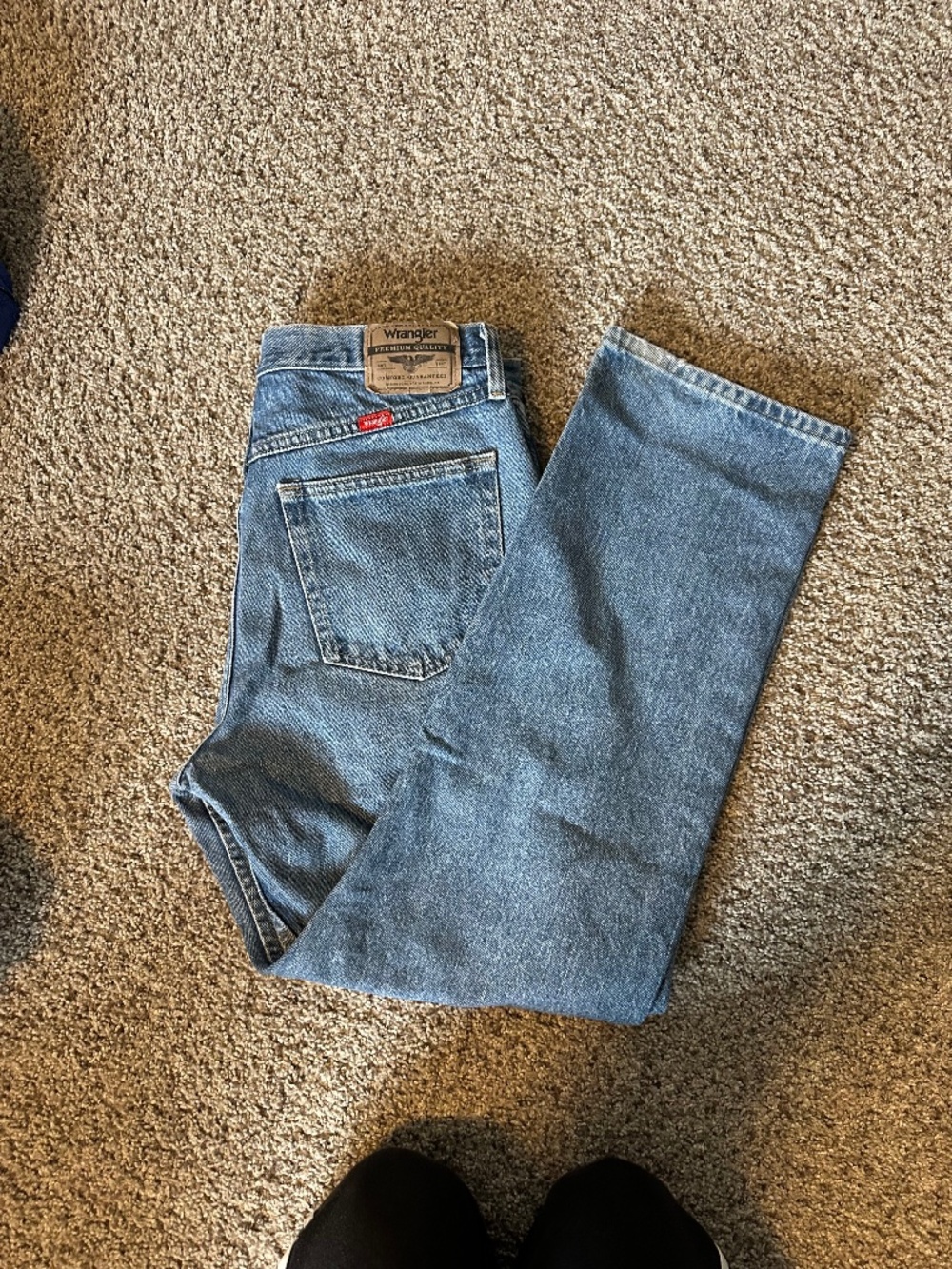 Wrangler women regular fit jeans 33 x 30